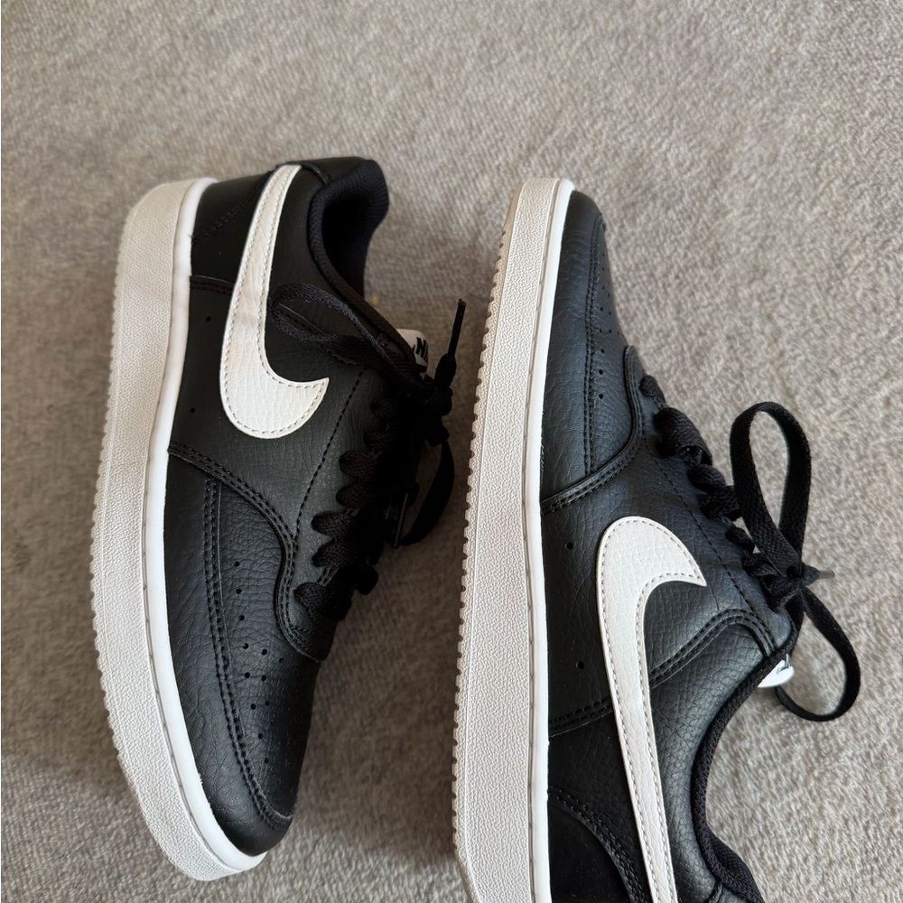 Nike Court Vision Sneakers - Picture 5 of 11